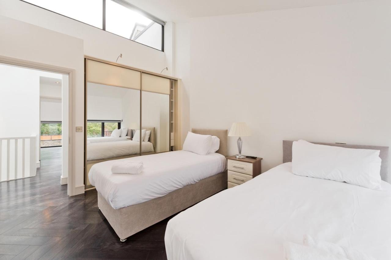 The Van Morrison Suite - Hiphipstay Dublin Exteriör bild
